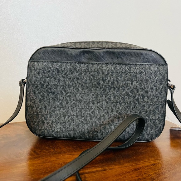 Michael Kors Black and Gray Bag - Picture 2 of 4